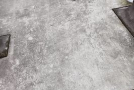 房顶缝隙容易漏水